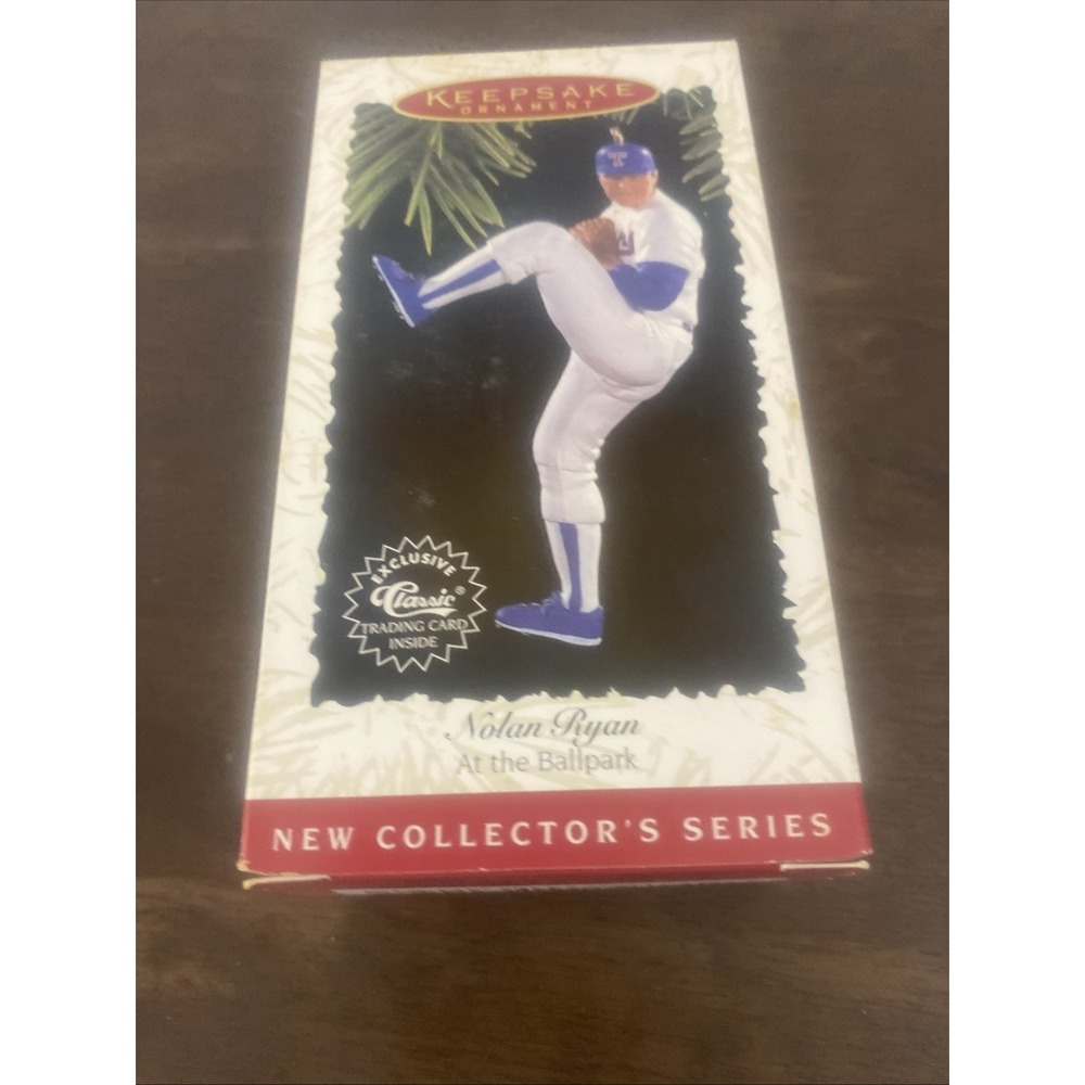 1996 Hallmark Ornament At the Ballpark Nolan Ryan Collector's Series #1 - Picture 8 of 10